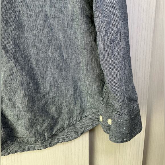 Banana republic linen blend button down - Picture 5 of 9